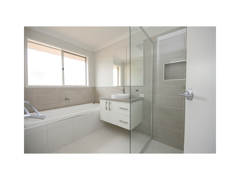 28 Rod Laver Way, Baranduda VIC 3691