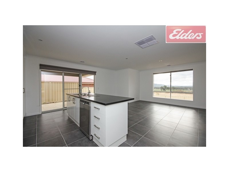 52 Margaret Court Drive, Baranduda VIC 3691