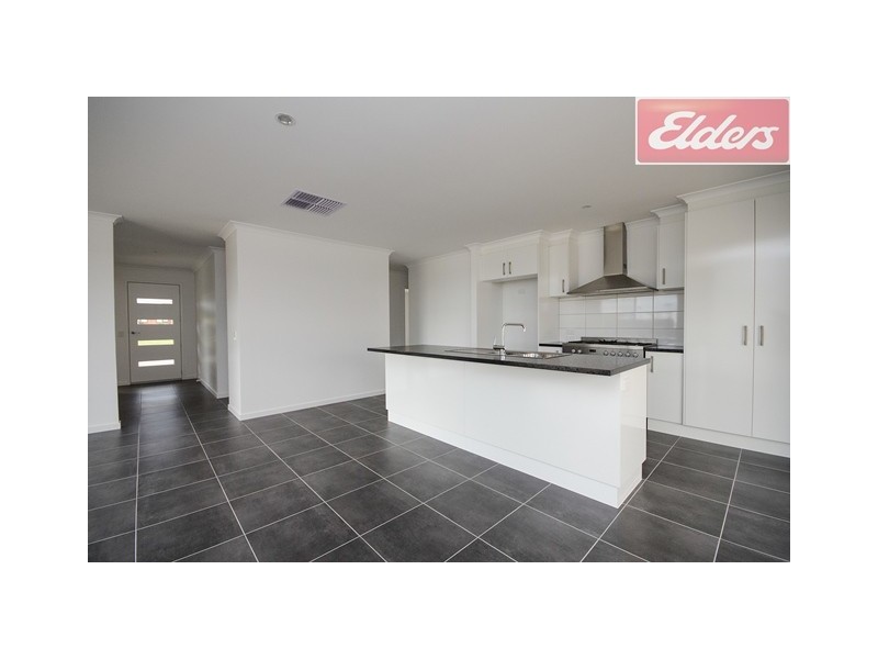 52 Margaret Court Drive, Baranduda VIC 3691