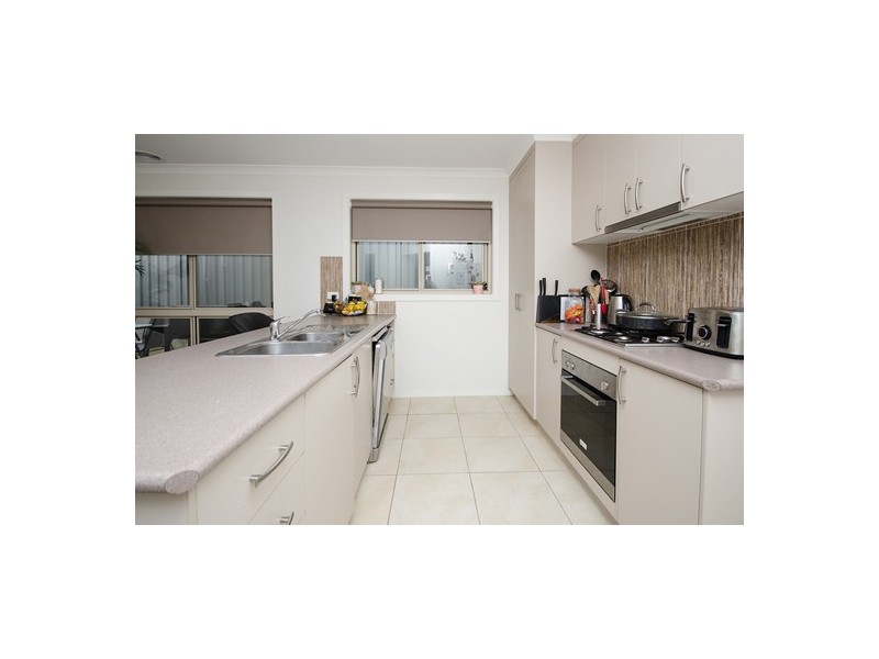 44 Silky Oak Avenue, Wodonga VIC 3690