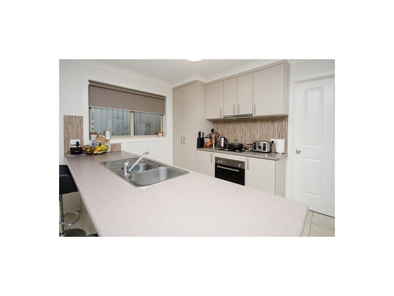 44 Silky Oak Avenue, Wodonga VIC 3690