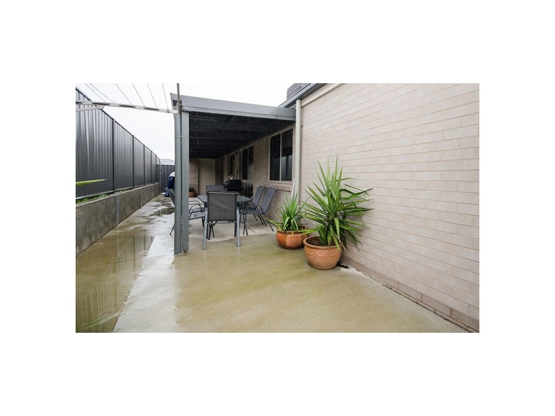 44 Silky Oak Avenue, Wodonga VIC 3690