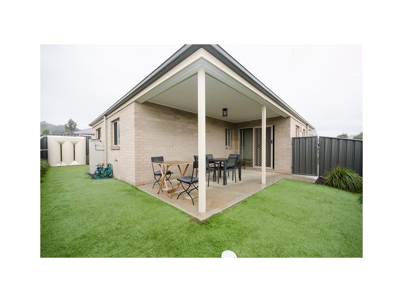 44 Silky Oak Avenue, Wodonga VIC 3690