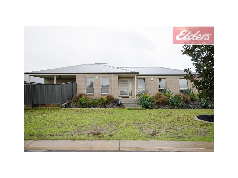 44 Silky Oak Avenue, Wodonga VIC 3690