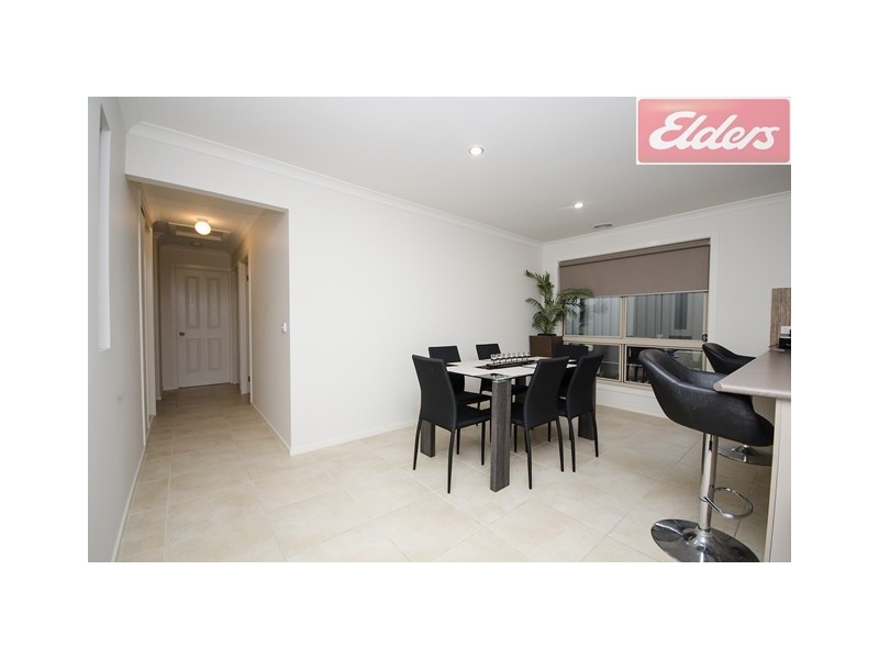 44 Silky Oak Avenue, Wodonga VIC 3690