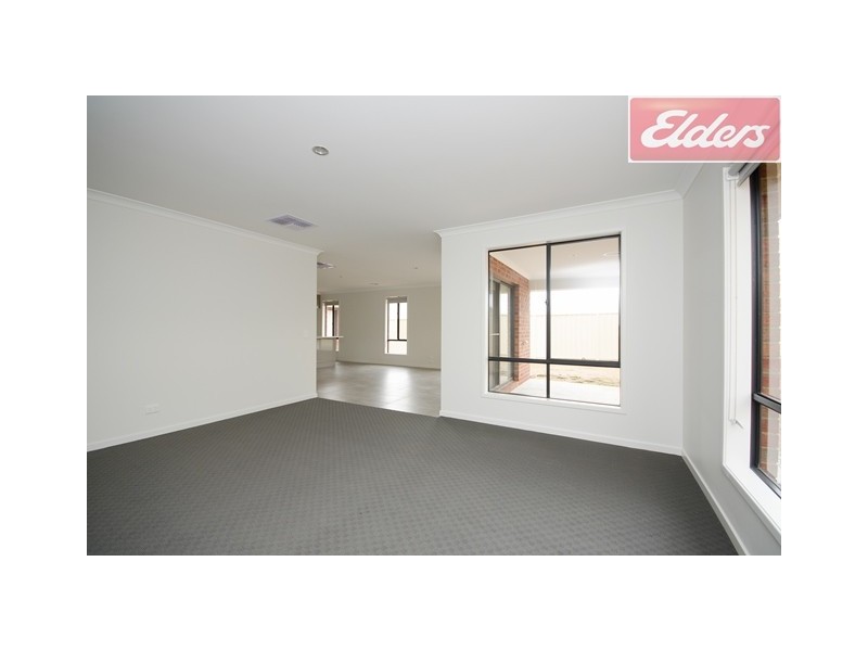 71 Margaret Court Drive, Baranduda VIC 3691