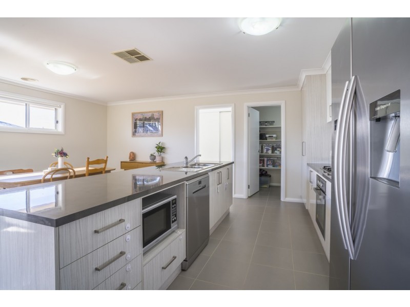 25 Rod Laver Way, Baranduda VIC 3691