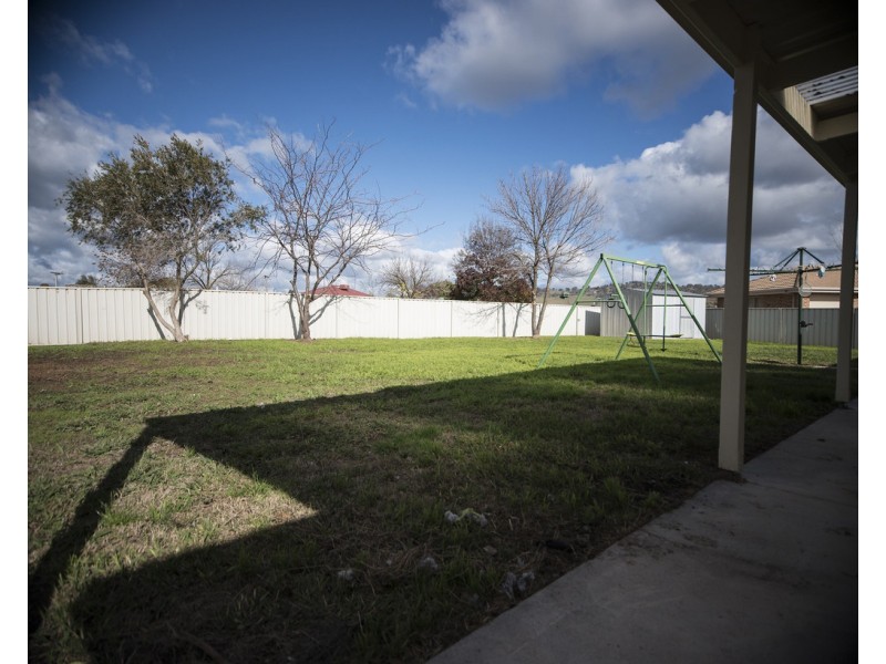 25 Edinburgh Circuit, Wodonga VIC 3690