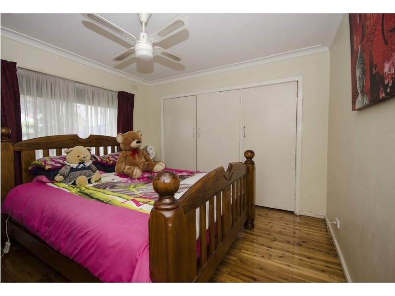 348 Urana Road, Lavington NSW 2641