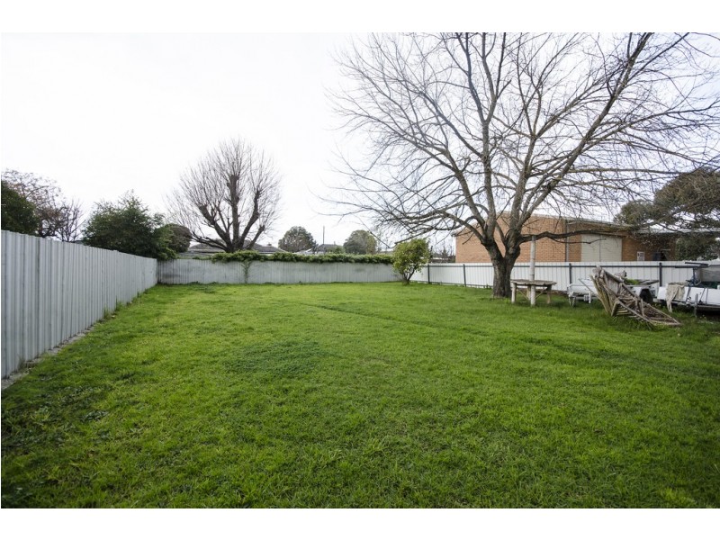 348 Urana Road, Lavington NSW 2641