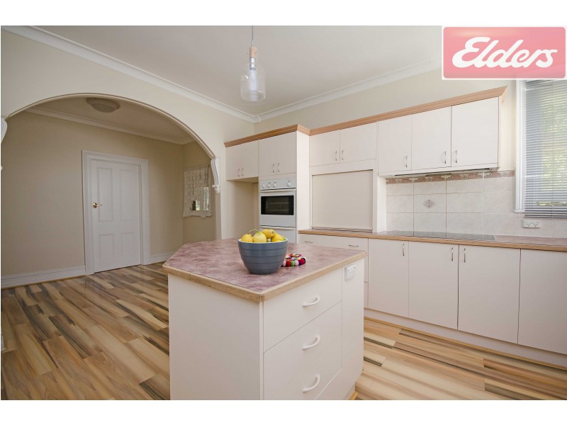 51 Isaacs Avenue, Yackandandah VIC 3749