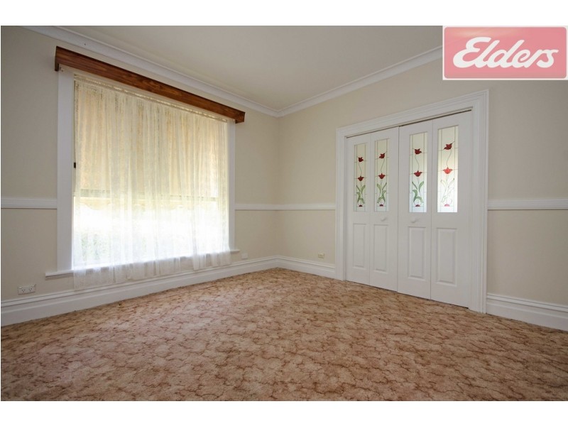 51 Isaacs Avenue, Yackandandah VIC 3749