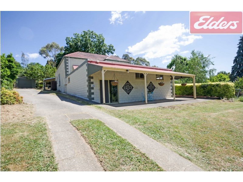 51 Isaacs Avenue, Yackandandah VIC 3749