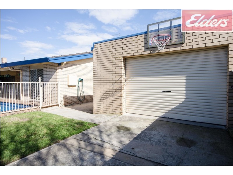 326 Mark Crescent, Lavington NSW 2641