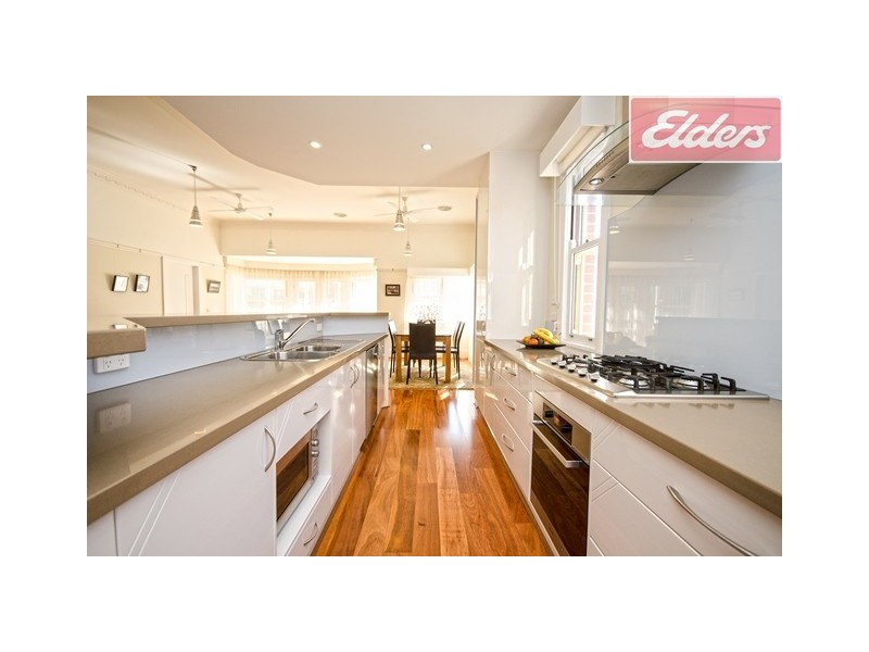 446 Crisp Street, Albury NSW 2640