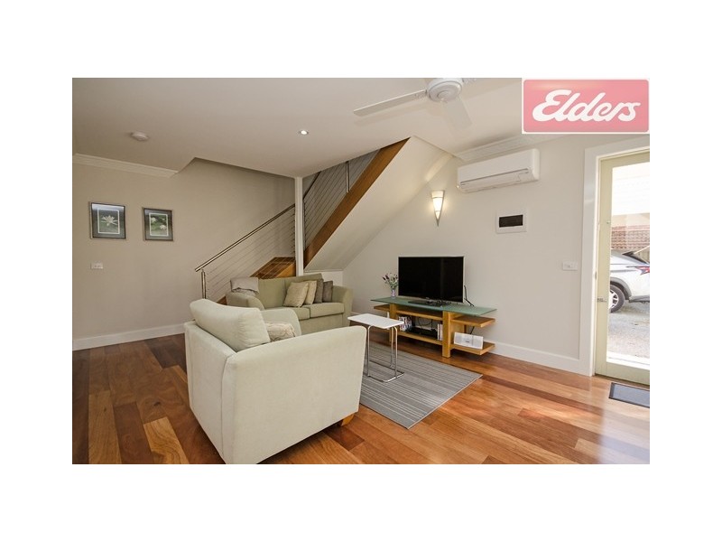 446 Crisp Street, Albury NSW 2640