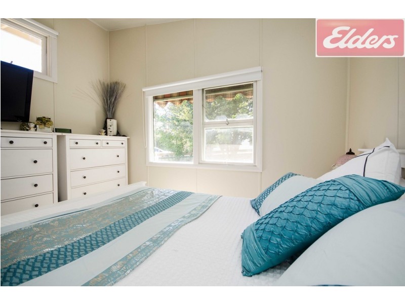 4 Spring Avenue, Wodonga VIC 3690