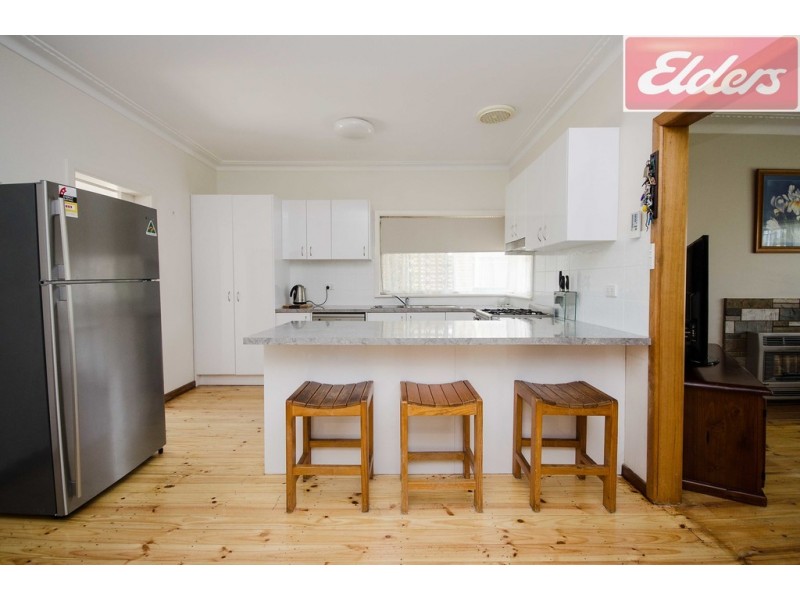 8 Hunt Street, Wodonga VIC 3690