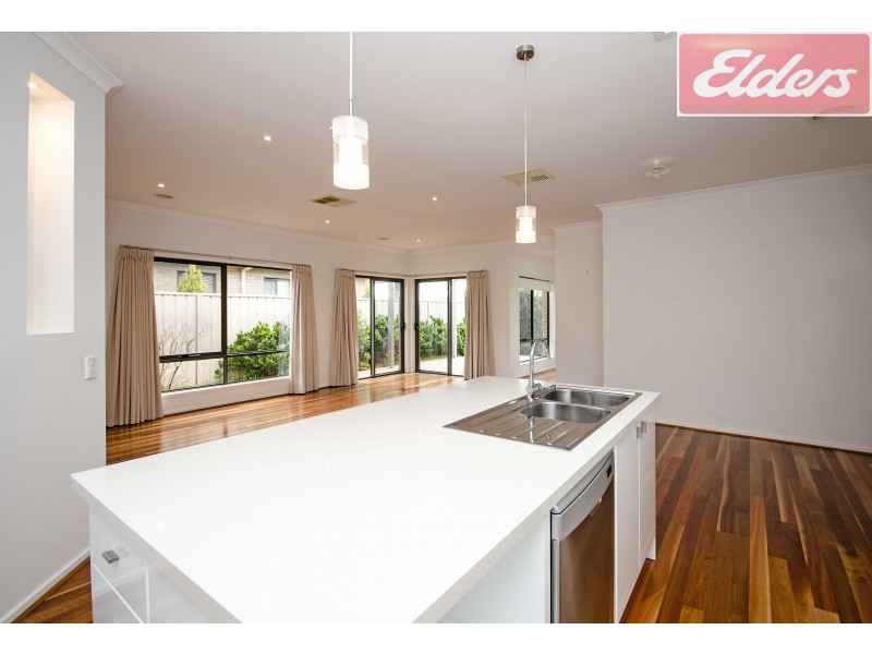 59 Victoria Cross Parade, Wodonga VIC 3690