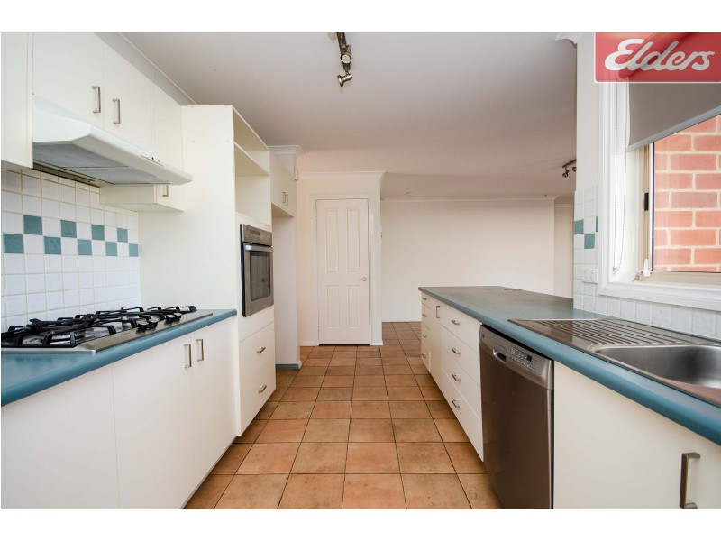 4 Elmslie Circuit, Wodonga VIC 3690