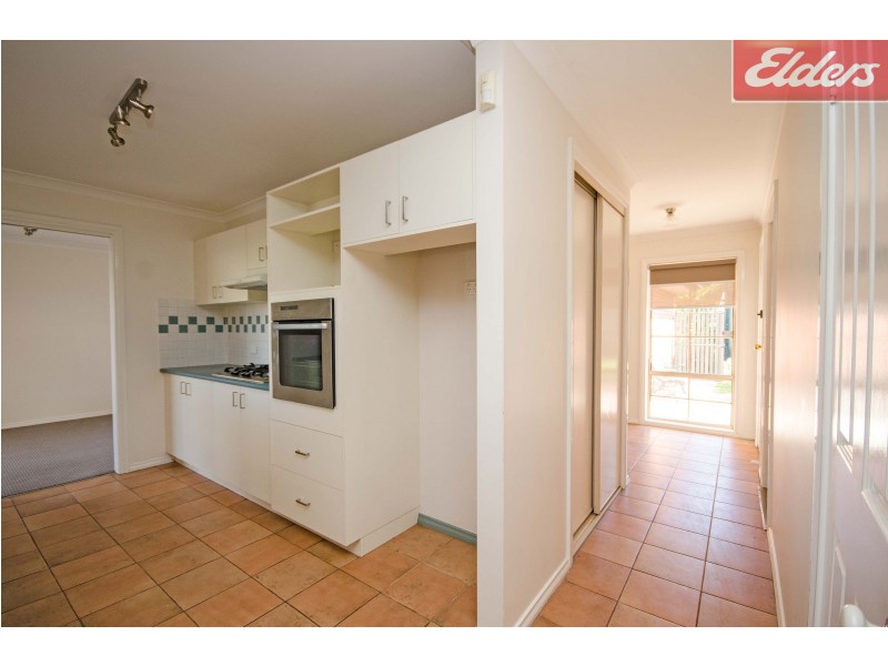 4 Elmslie Circuit, Wodonga VIC 3690
