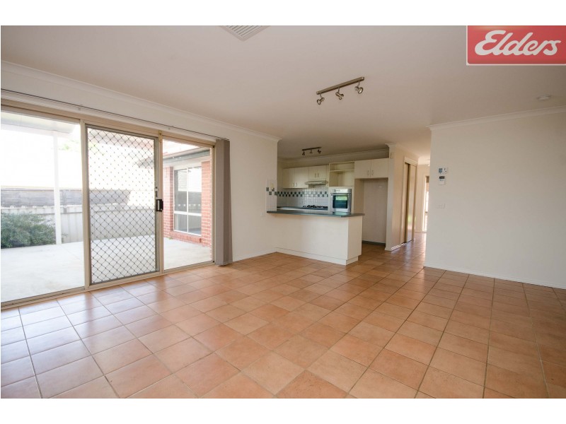 4 Elmslie Circuit, Wodonga VIC 3690