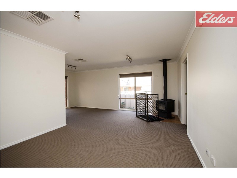 4 Elmslie Circuit, Wodonga VIC 3690