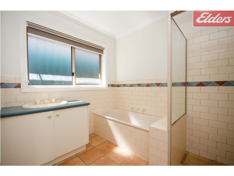 4 Elmslie Circuit, Wodonga VIC 3690