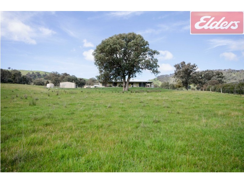 826 Mahers Road, Bonegilla VIC 3691