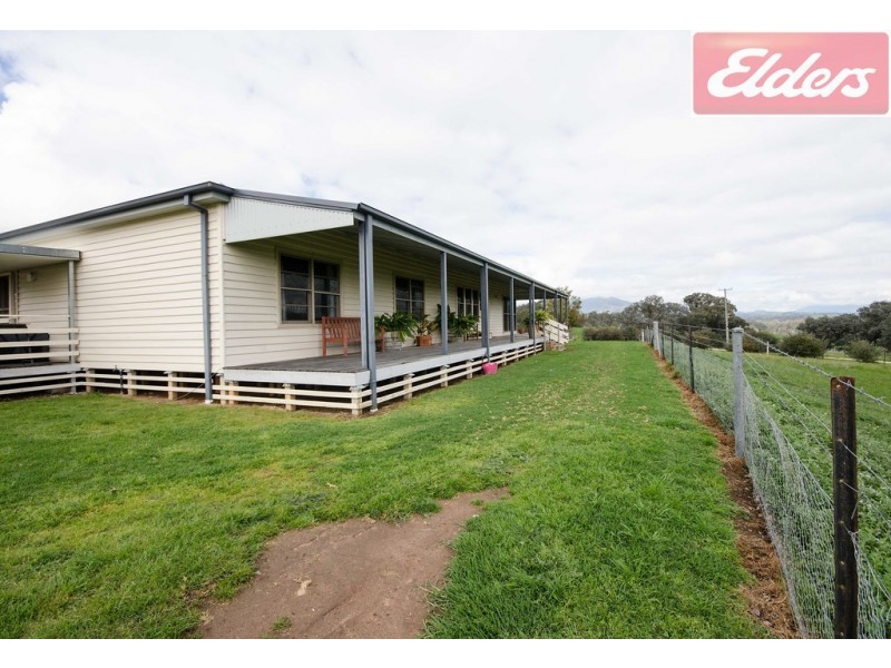 826 Mahers Road, Bonegilla VIC 3691