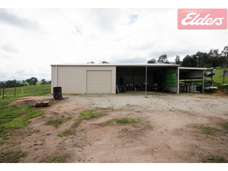 826 Mahers Road, Bonegilla VIC 3691