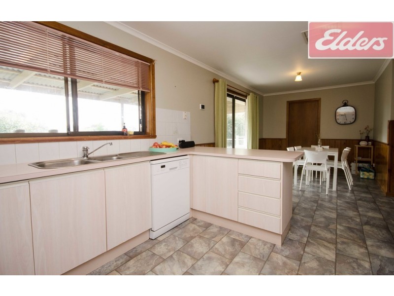 13 Heckendorf Road, Wodonga VIC 3690