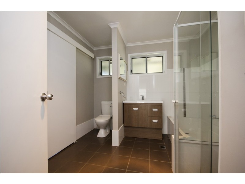 42 McMaster Avenue, Lavington NSW 2641