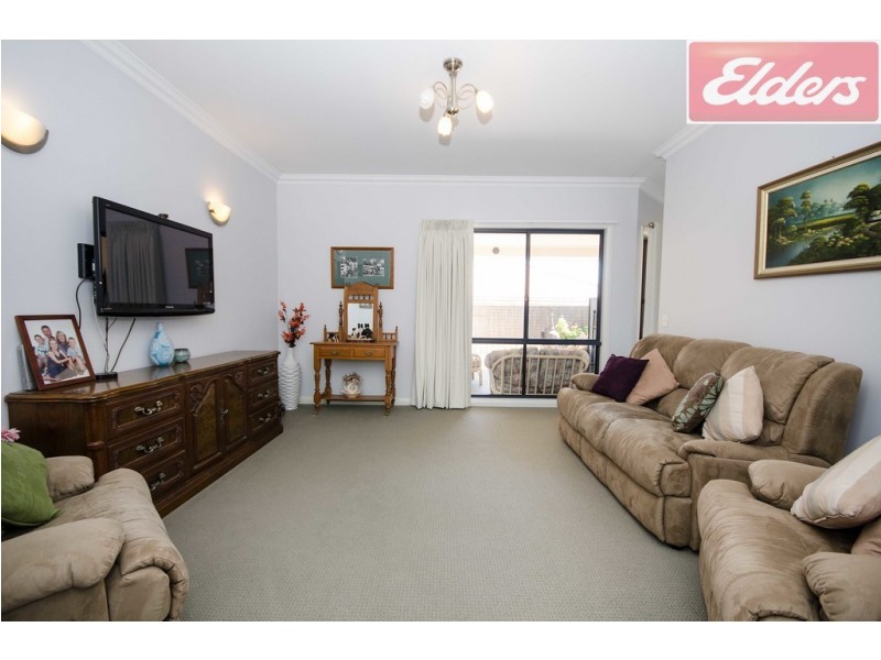 7 Mcauliffe Street, Wodonga VIC 3690