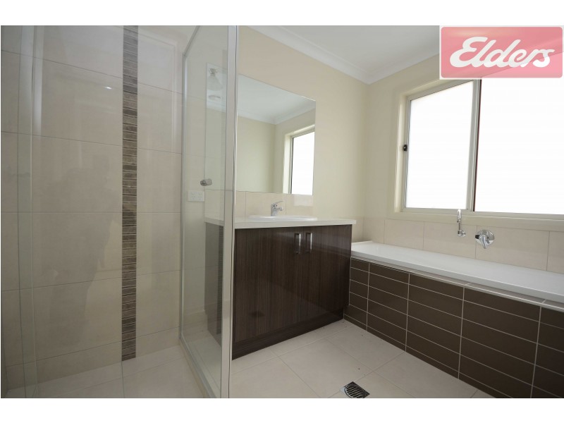 18 Gaze Street, Baranduda VIC 3691