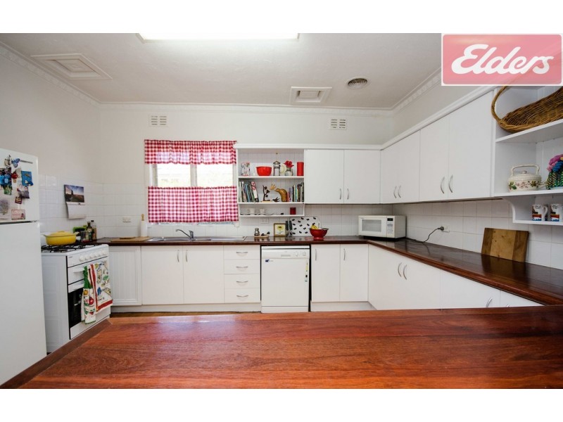 104 Tarakan Street, Wodonga VIC 3690