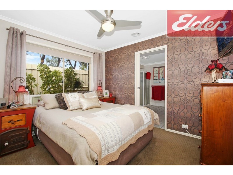 5 Universal Court, Wodonga VIC 3690