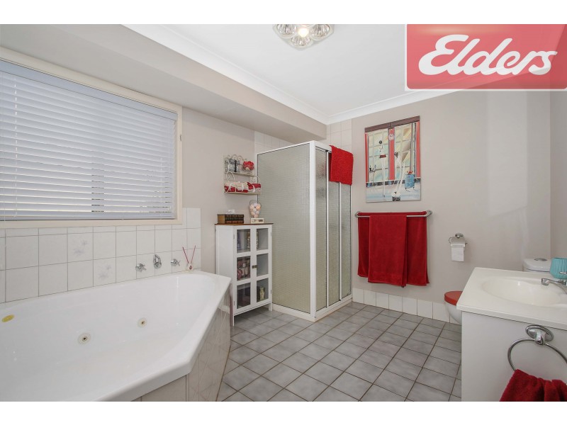 5 Universal Court, Wodonga VIC 3690