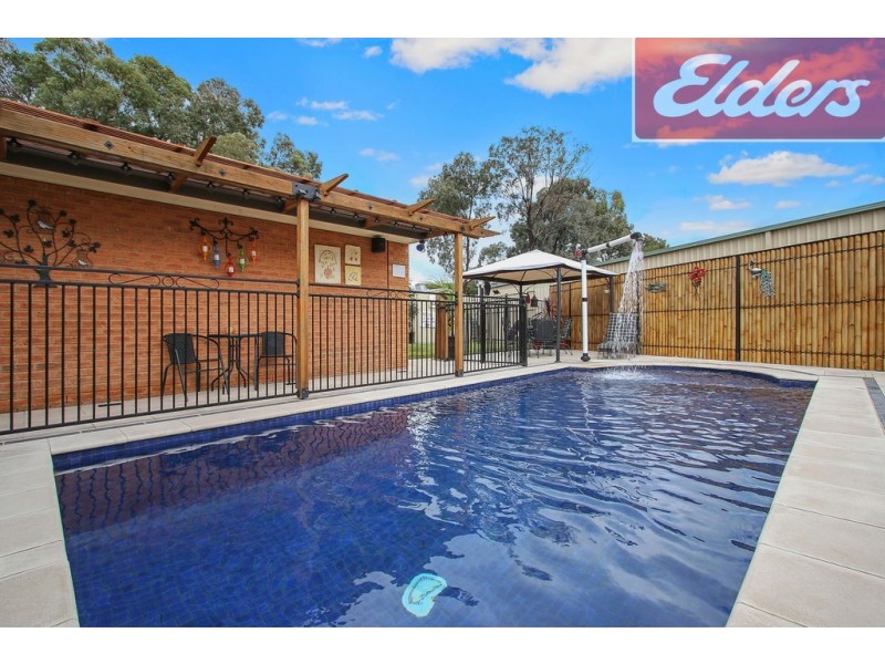 5 Universal Court, Wodonga VIC 3690
