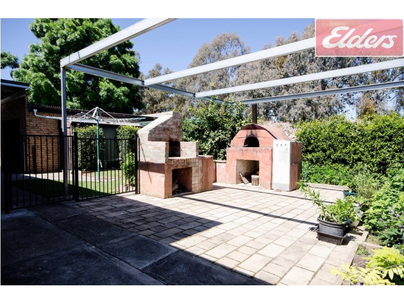 15 Holmes Court, Wodonga VIC 3690