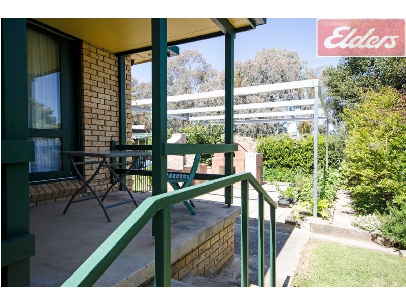 15 Holmes Court, Wodonga VIC 3690
