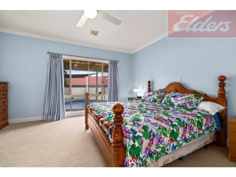 29 Amalfi Drive, Lavington NSW 2641