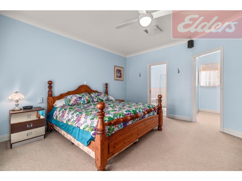 29 Amalfi Drive, Lavington NSW 2641