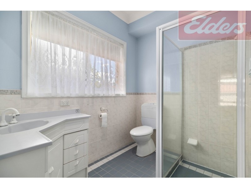 29 Amalfi Drive, Lavington NSW 2641