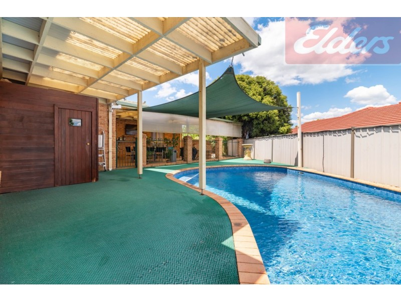 29 Amalfi Drive, Lavington NSW 2641