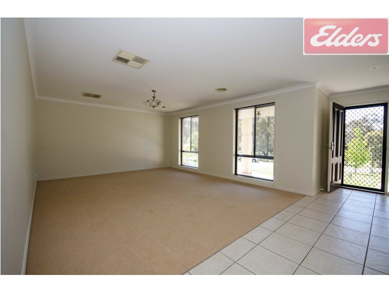 22 Pinehurst Fairway, Wodonga VIC 3690