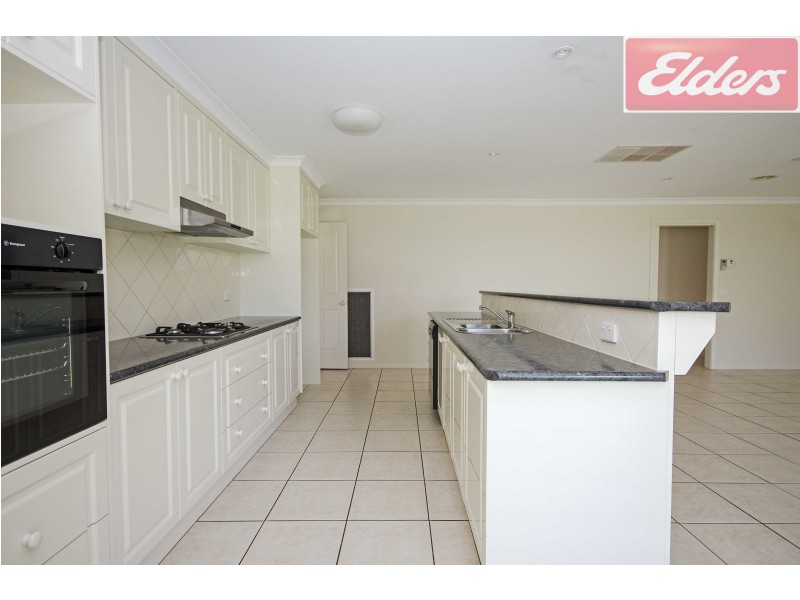 22 Pinehurst Fairway, Wodonga VIC 3690