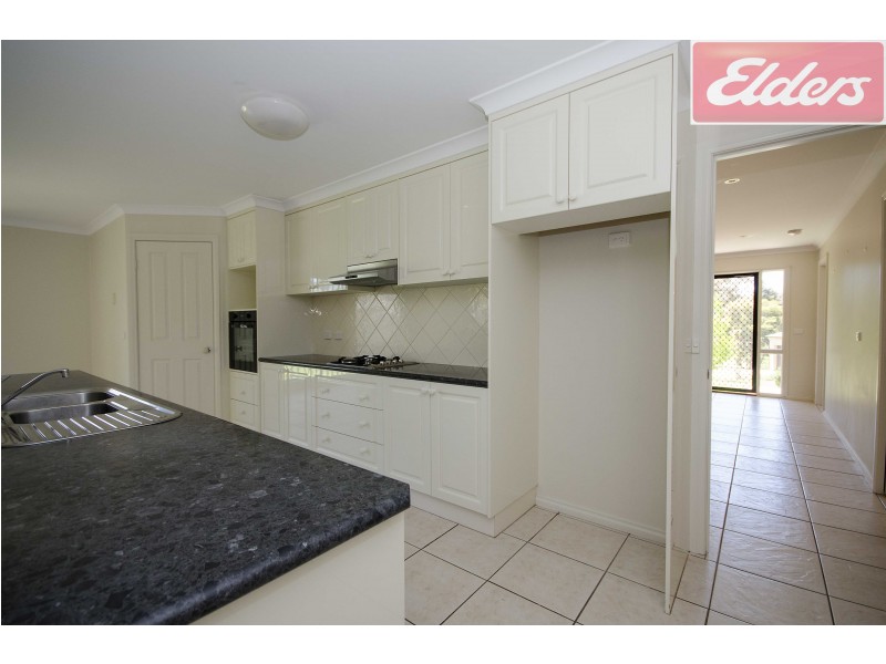 22 Pinehurst Fairway, Wodonga VIC 3690