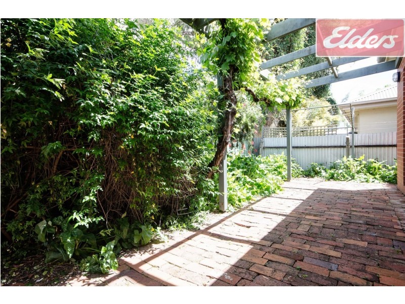 2/451 Macauley Street, Albury NSW 2640