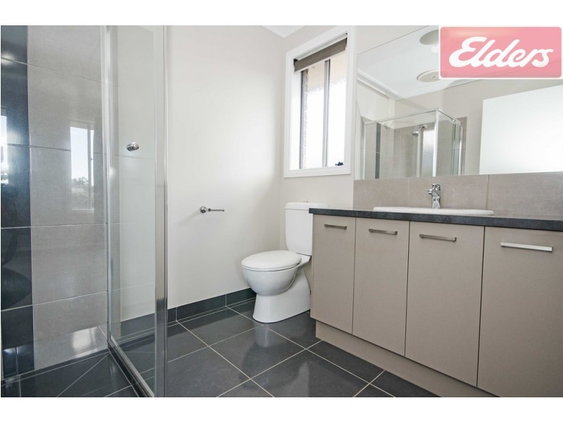 27 Wintersun Parade, Wodonga VIC 3690